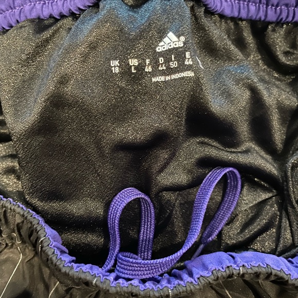 ADIDAS sport short, size Large - Picture 2 of 3